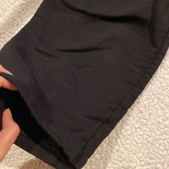 Black Hanes sweats - Picture 5 of 5